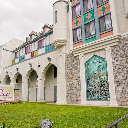 Castle Inn And Suites Anaheim Buitenkant foto